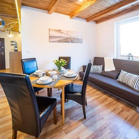 Apartament Verde Apartment Леба Екстериор снимка