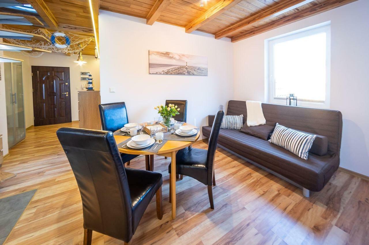 Apartament Verde Apartment Леба Екстериор снимка